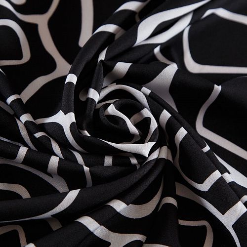 Вискоза "Лоренцо" стрейч 036-18320 черный принтованный
