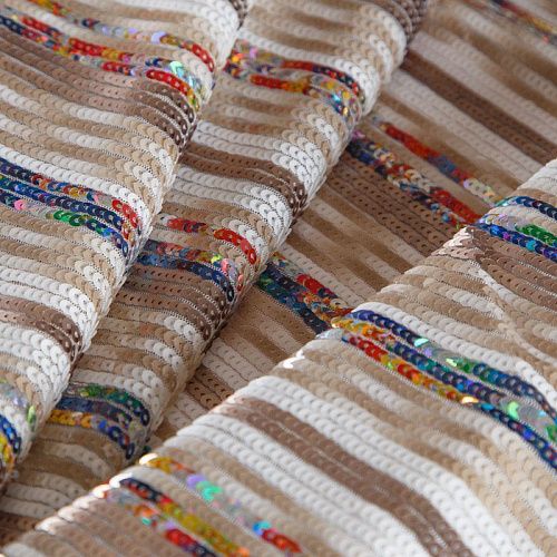 Пайетки на сетке 055-16492 бежевый/мультиколор