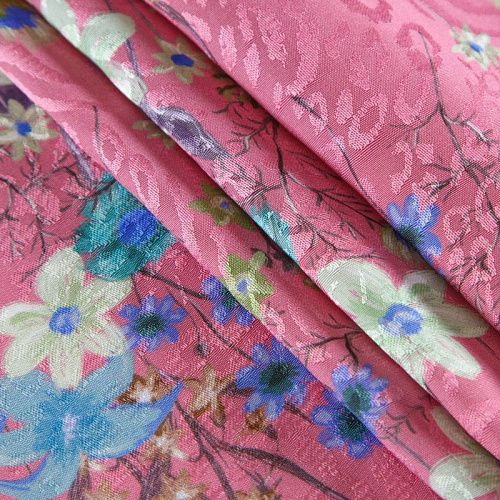 Вискоза жаккардовая 009-12293 розовый принтованный