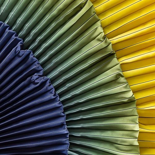 Гофре из крепа купон 60/180х110 см 043-02484 сине-желтый градиент