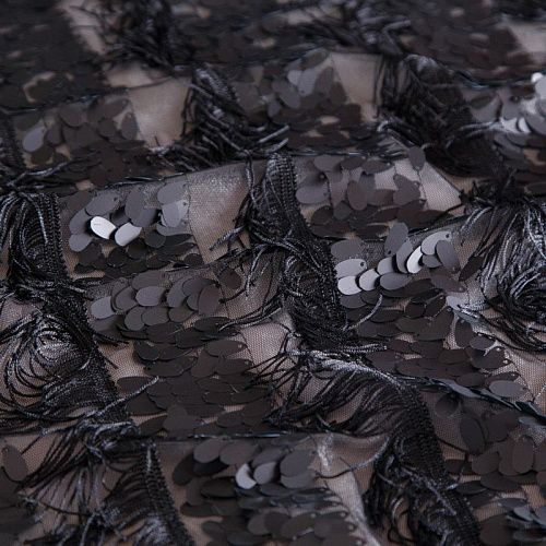 Пайетки с бахромой на сетке 055-16846 черный