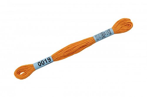 Нитки для вышивания Gamma мулине 8 м 0019 светло-оранжевый