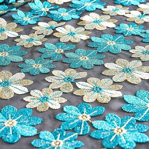 Вышивка на сетке 010-11409