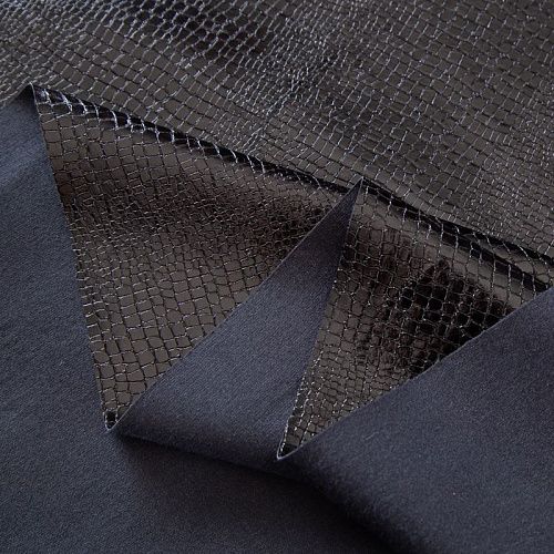 Экокожа фактурная 070-16657 черный