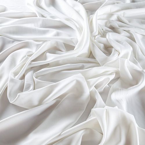 Креп 026-09719 молочный однотонный